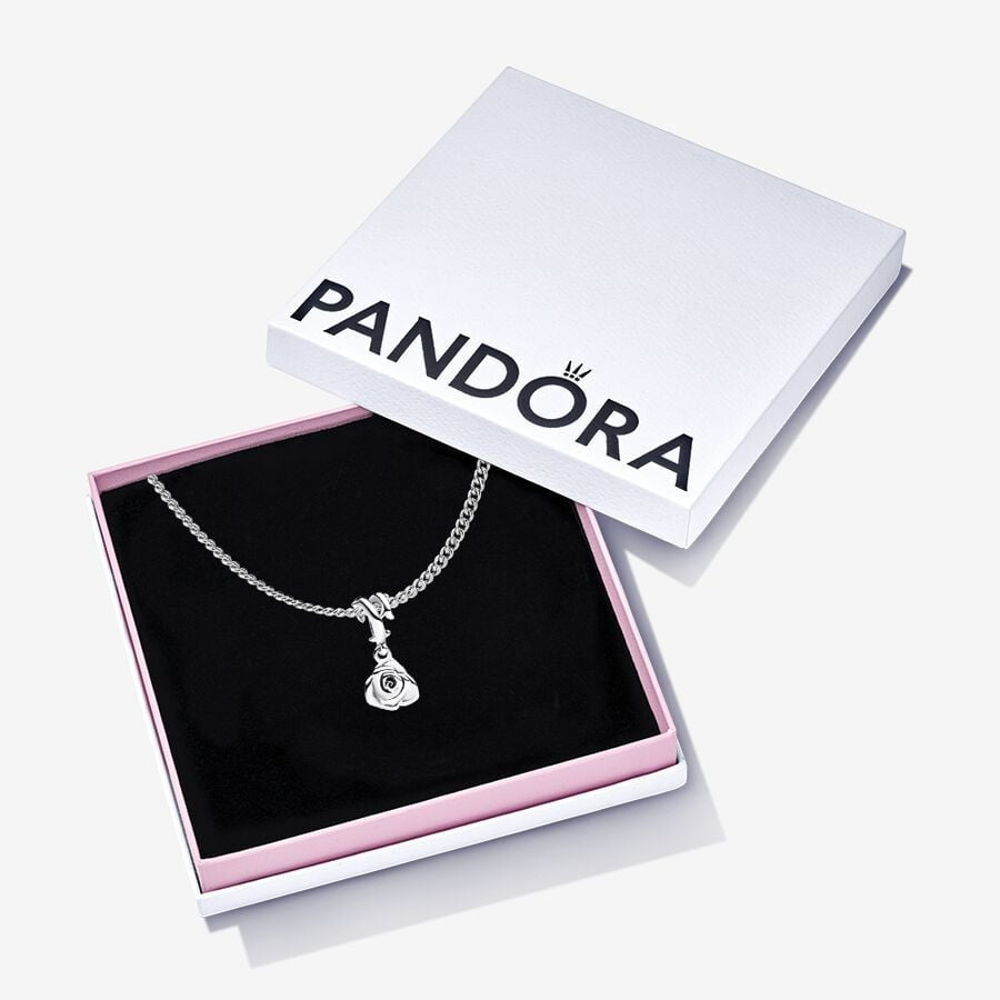 Rose Necklace Gift Set