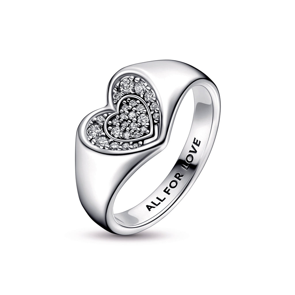 Pandora Radiant Heart Pavé Signet Ring