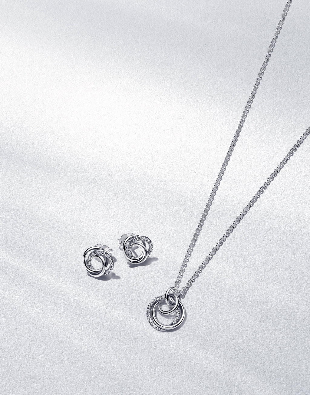 Pandora Jewelry Set Featuring Encircled Family Love Necklace & Earring Gift Set