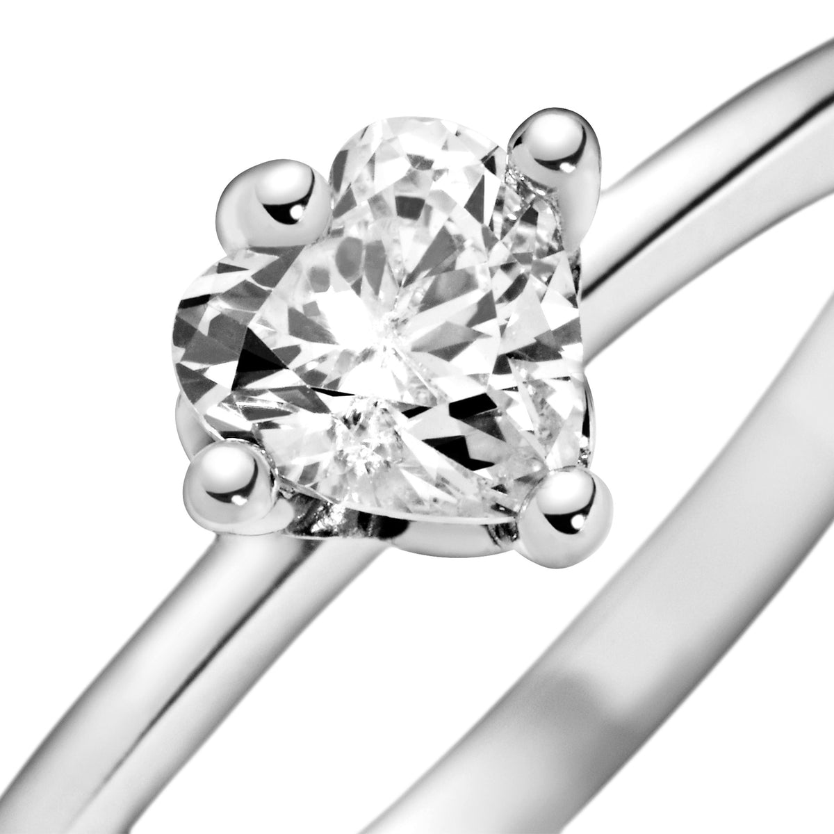 Pandora Ring Featuring Clear Heart Solitaire