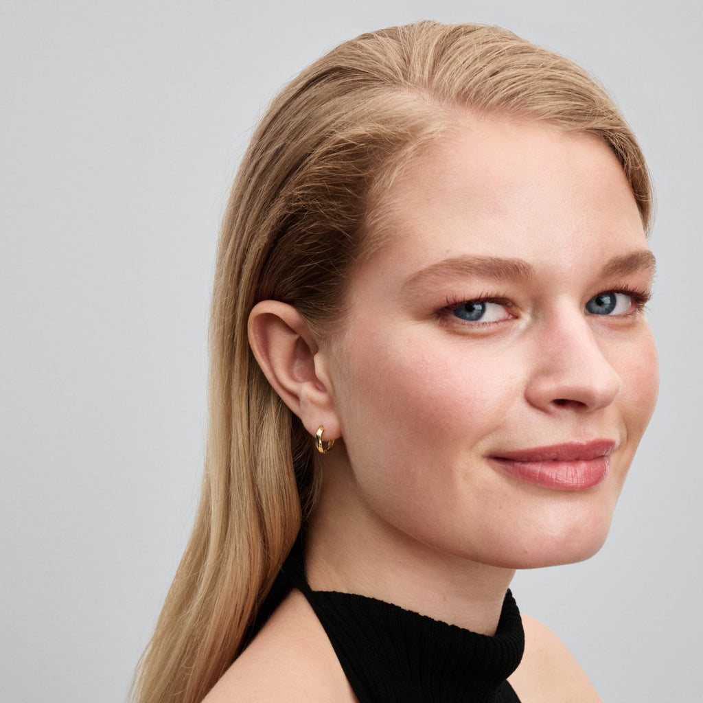 Pandora Earrings Featuring Twisted Huggie