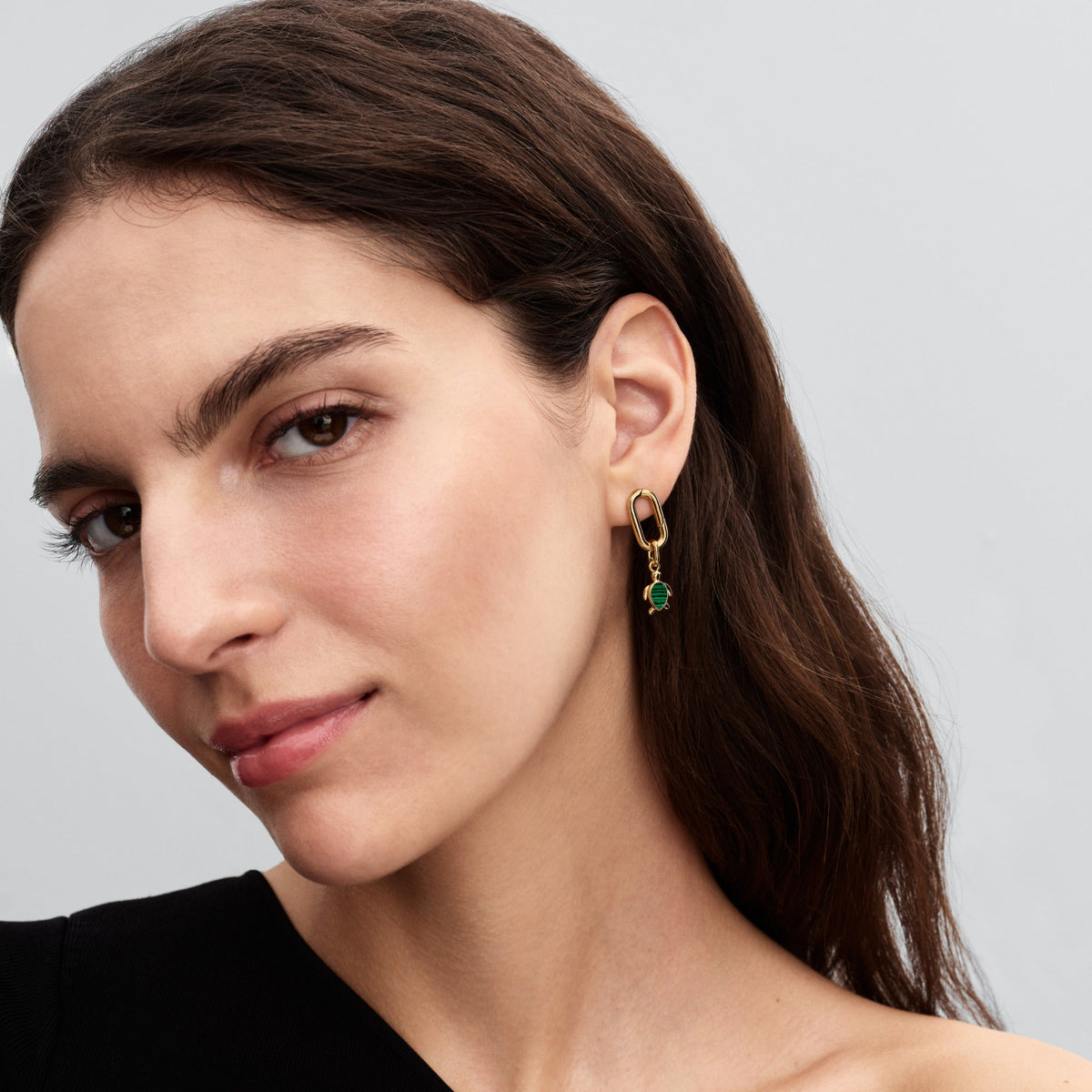 Pandora Charm Featuring Green Turtle Mini Dangle