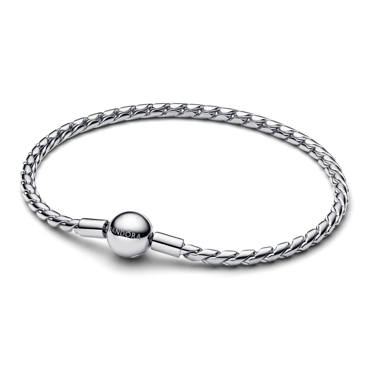 Round Clasp Wing Chain Bracelet