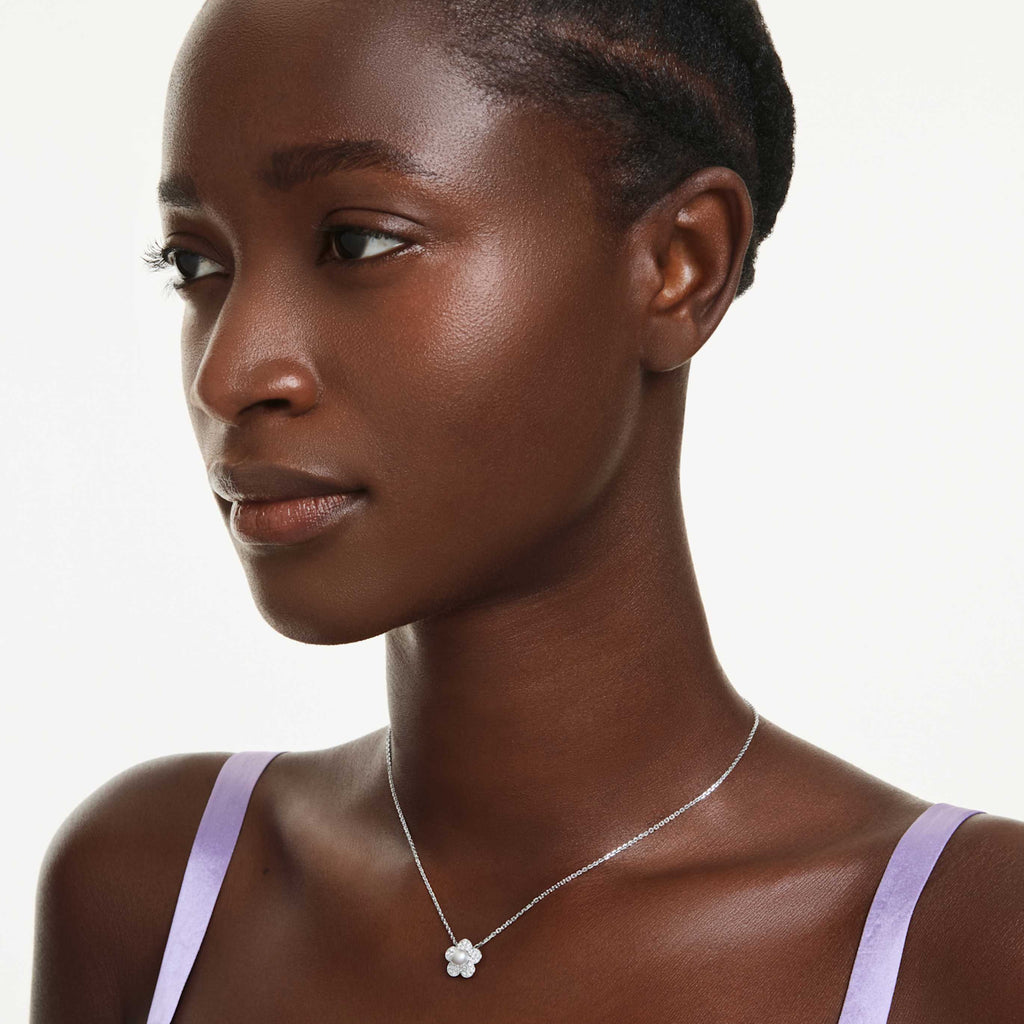 Ariana Grande x Swarovski pendant Crystal Pearl, Round cut, Flower, White, Rhodium plated