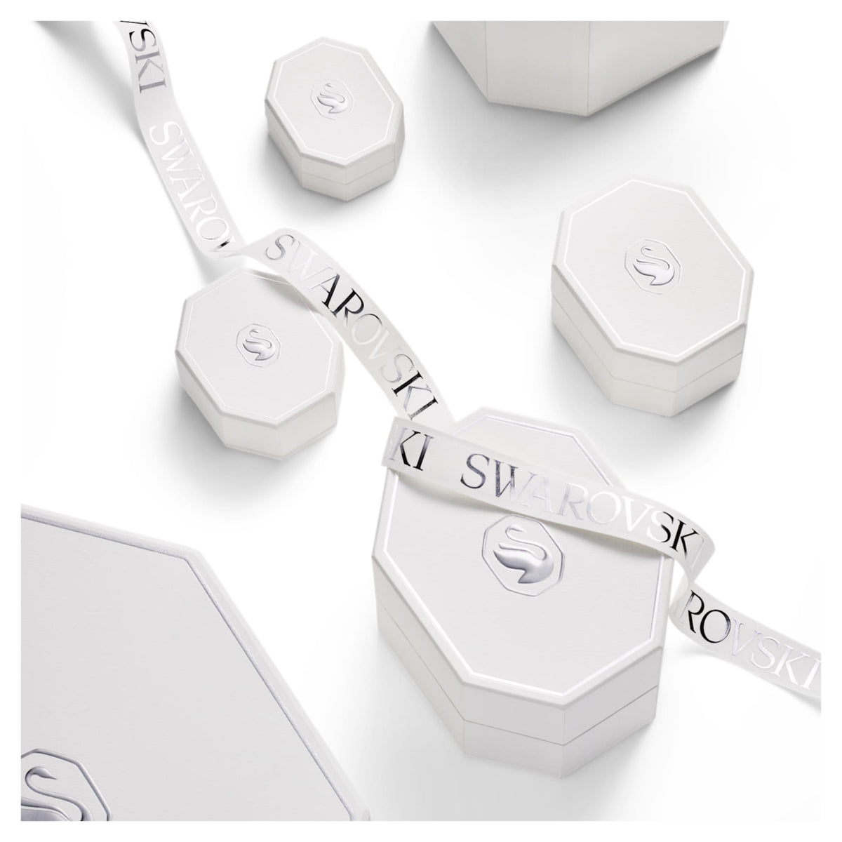 Swarovski Eternity solitaire ring Lab-grown diamonds 3 ct tw, Pear shape, 14K white gold
