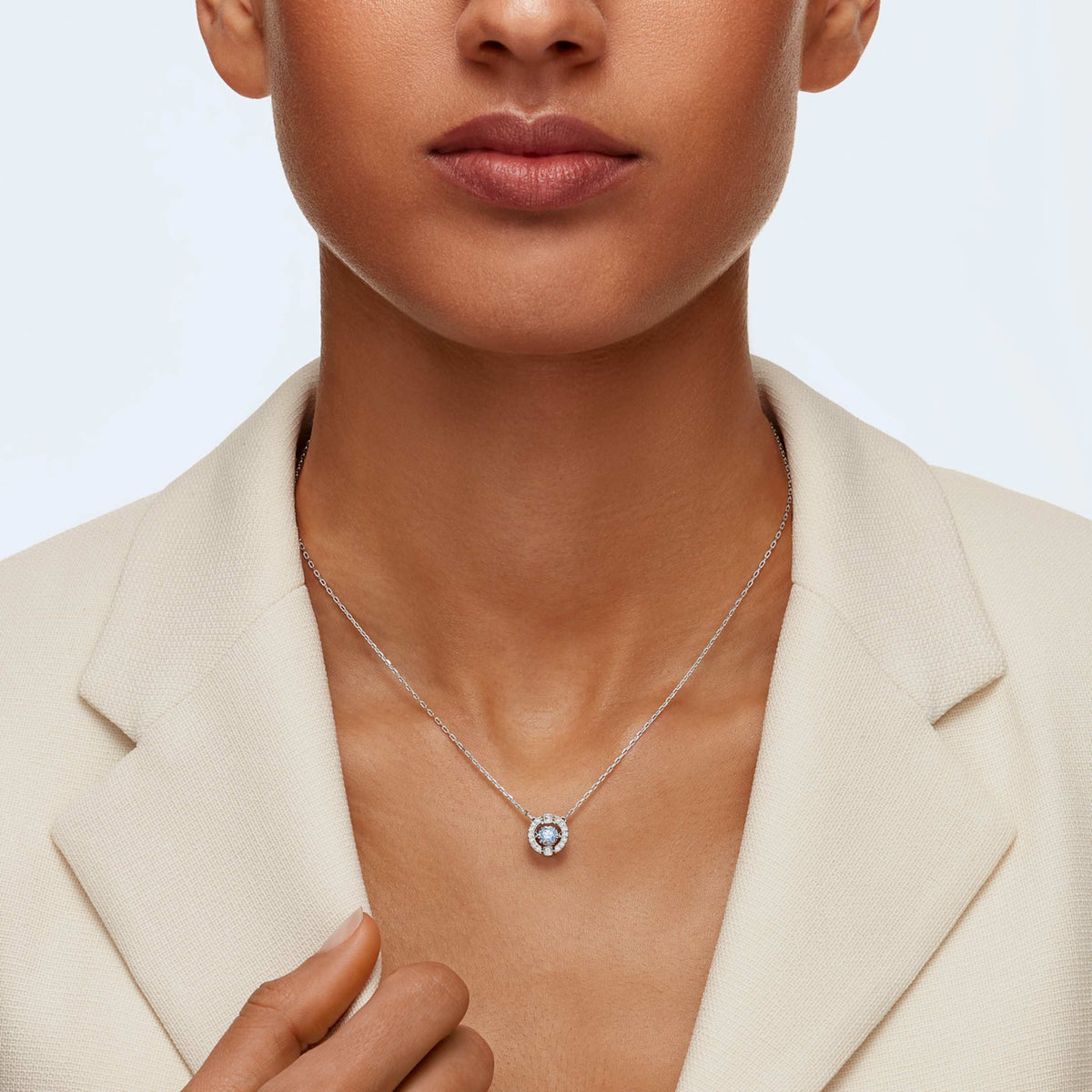 Swarovski Una necklace with white round-cut accents and rhodium plating